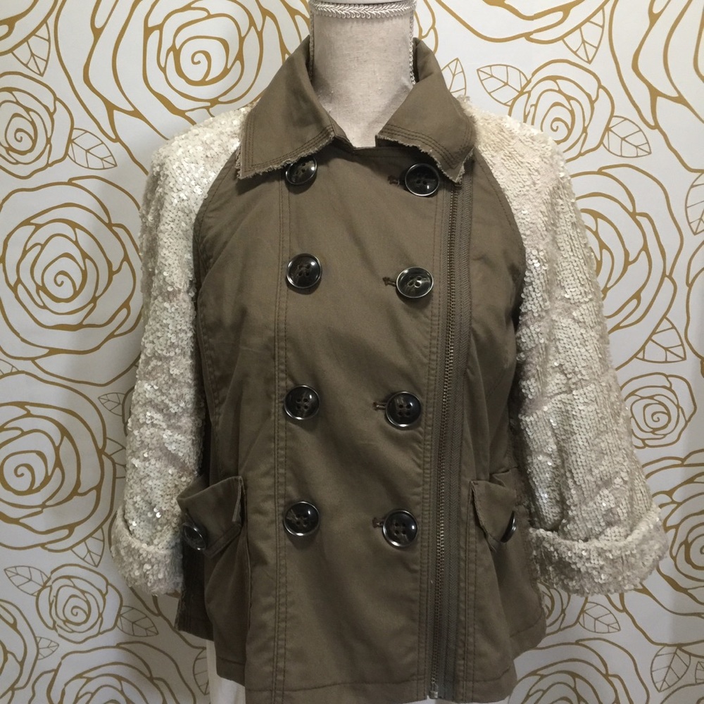MUST HAVE!!! Classic Anthropologie Piece: Hei Hei Shimmer-Sleeve Anorak - Picture 3 of 6